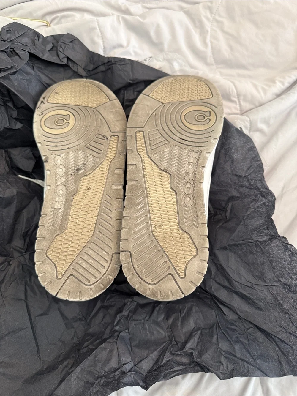 Coach White Leather Low-Top Sneakers